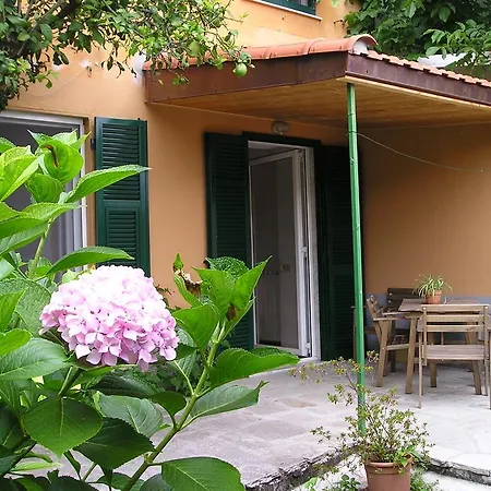 Casa Con Giardino Da Anna * Rapallo